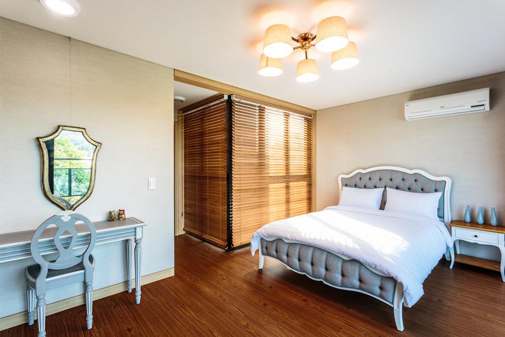 Cobeach Familiar Pension Seogwipo Ngoại thất bức ảnh
